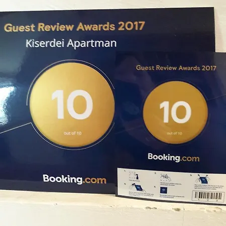 Kiserdei Apartment *